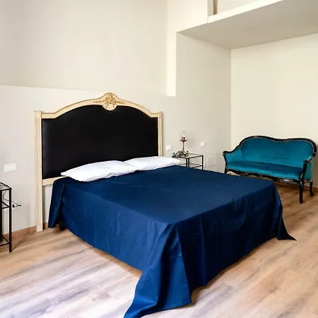 Bed & Breakfast Stupido Florence