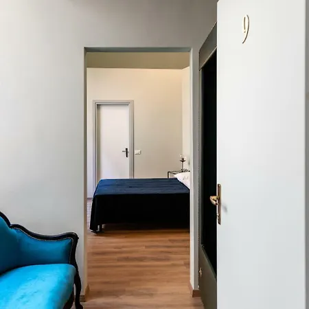 ベッド・アンド・ブレックファスト Stupido