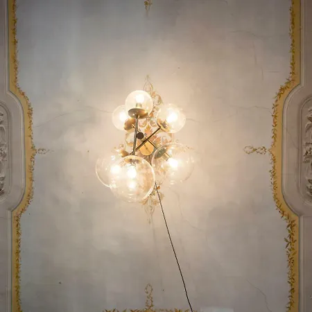 ベッド・アンド・ブレックファスト Stupido